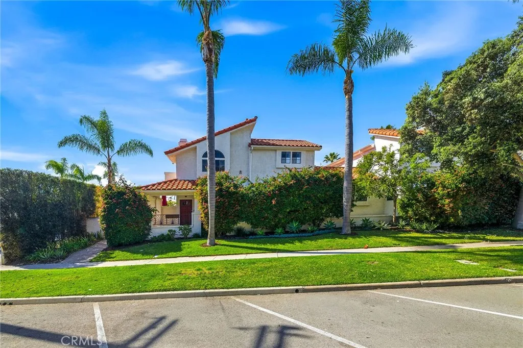 231 N Broadway 3, Redondo Beach, California 90277 home-pic-55