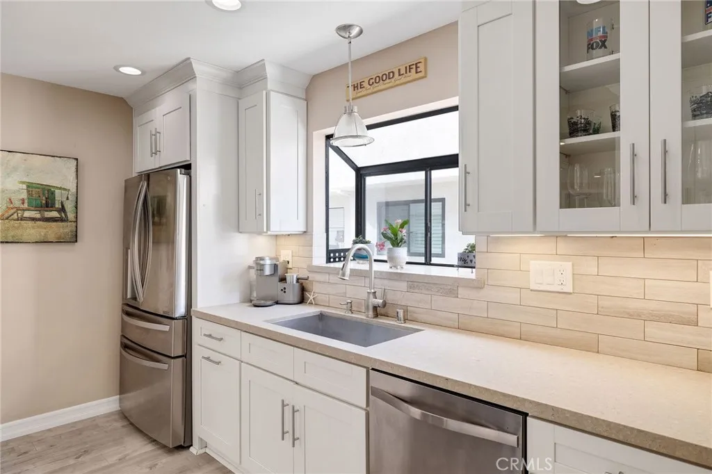 231 N Broadway 3, Redondo Beach, California 90277 home-pic-31