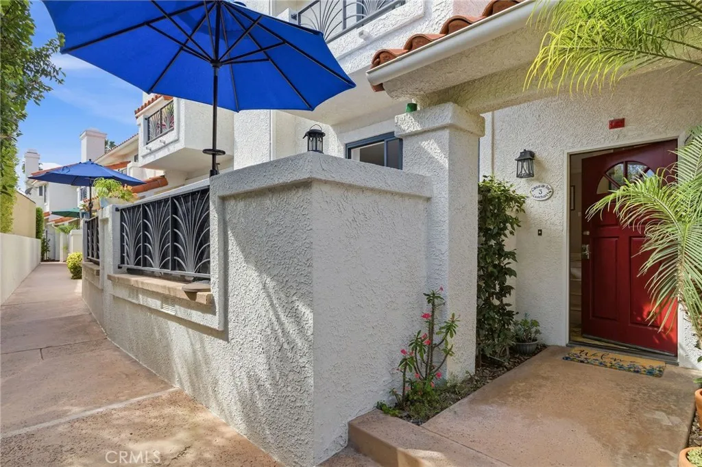 231 N Broadway 3, Redondo Beach, California 90277 home-pic-3