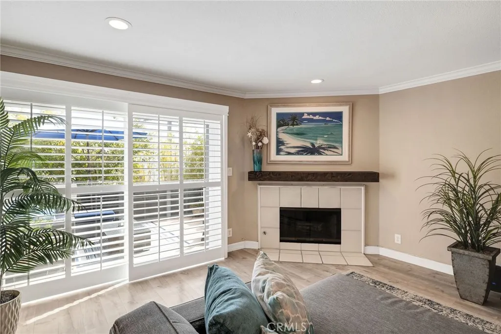 231 N Broadway 3, Redondo Beach, California 90277 home-pic-15
