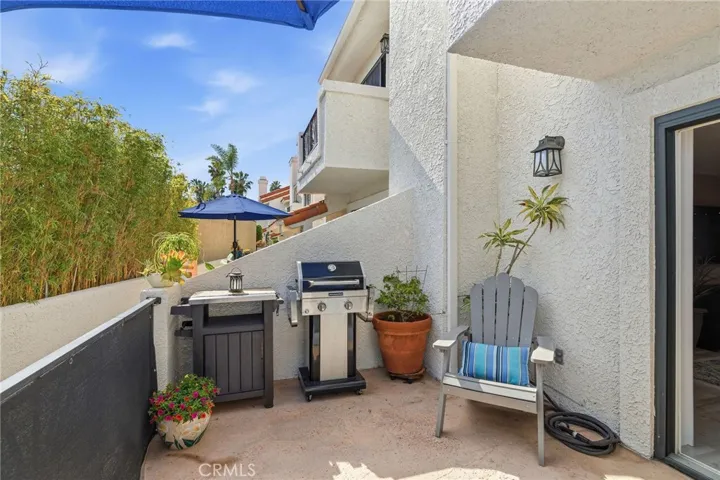 room for a grill for outdoor cooking