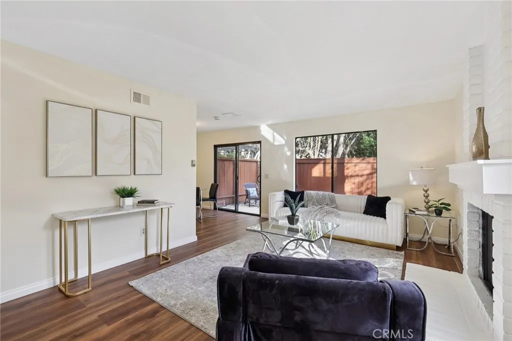 3443 Reynard A, San Diego, California 92103 home-pic-3