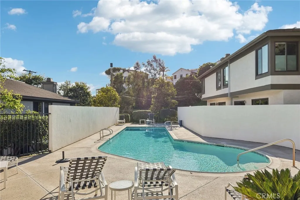 3443 Reynard A, San Diego, California 92103 home-pic-39