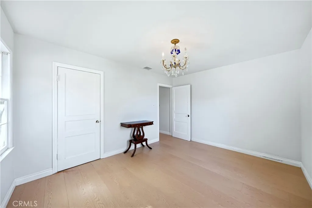 5203 E Abbeyfield Street, Long Beach, California 90815 home-pic-20