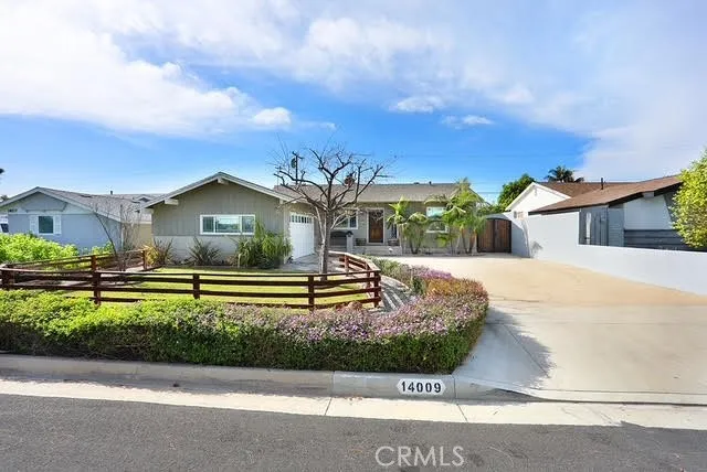 14009 Biola, La Mirada, California 90638 home-pic-1