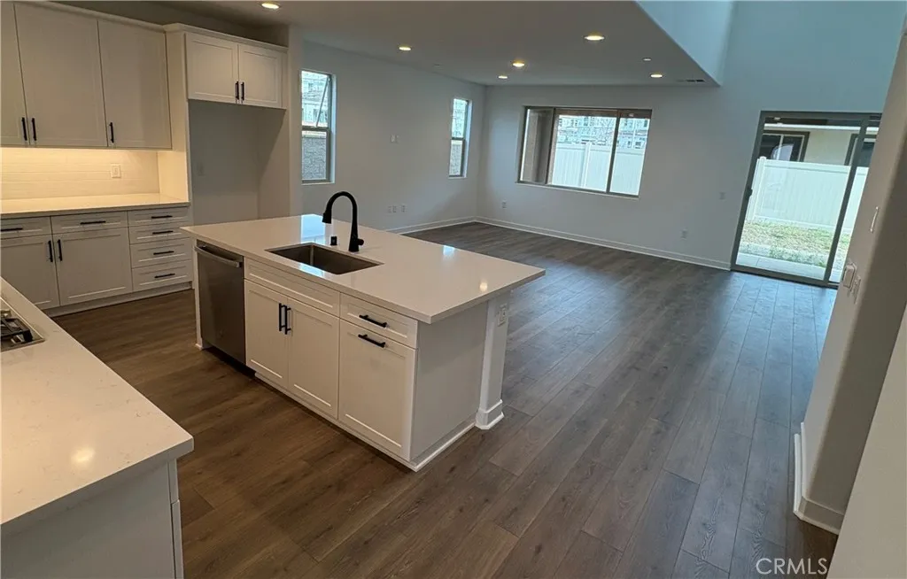 3805 Leafgreen Road, Corona, California 92883 home-pic-3