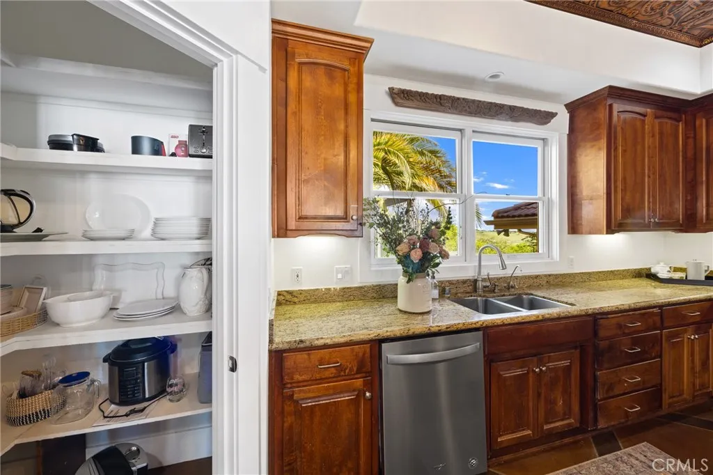 1220 Skylar Lane, Lake Nacimiento, California 93426 home-pic-13
