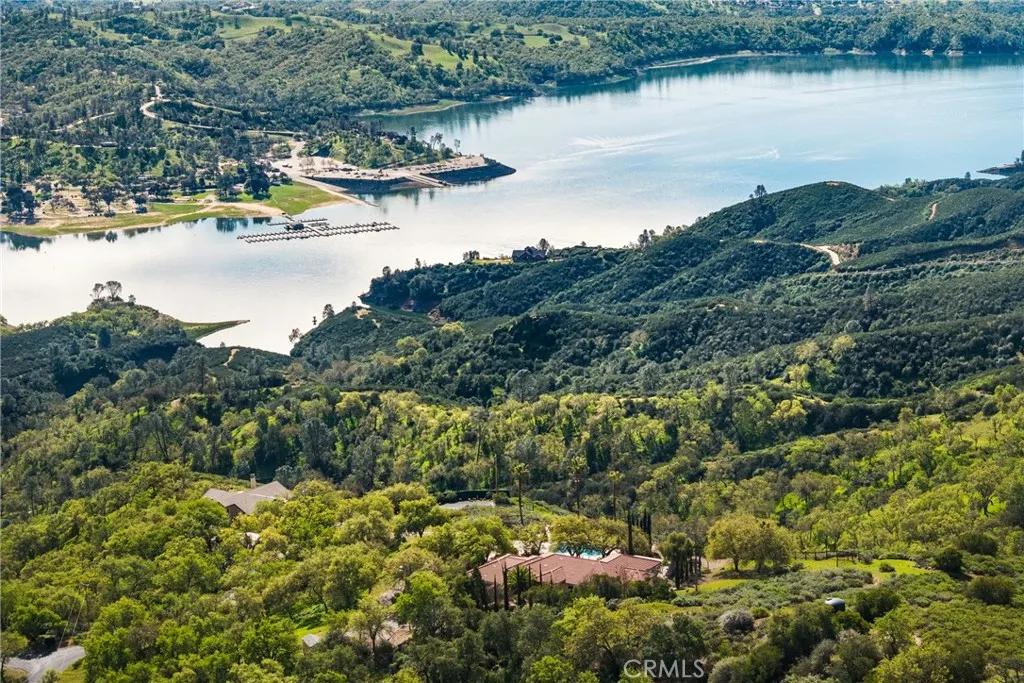 1220 Skylar Lane, Lake Nacimiento, California 93426 home-pic-48