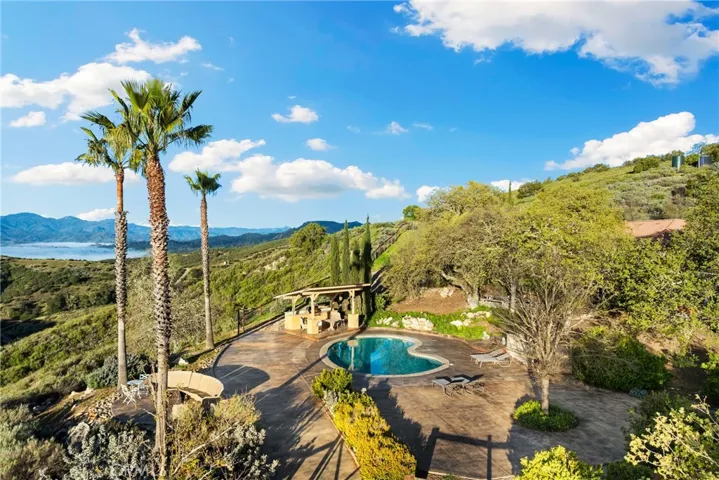 Hilltop​​‌​​​​‌​​‌‌​​‌​​​‌‌​​​‌​​‌‌​​‌‌​​‌‌​​​​ views