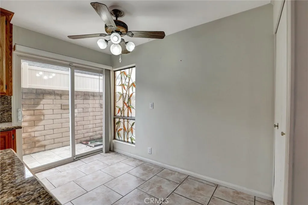 1652 Lance, Tustin, California 92780 home-pic-5