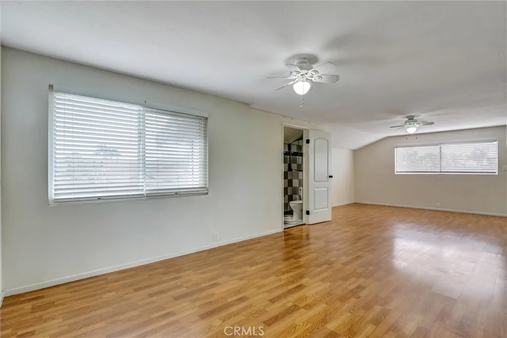 1652 Lance, Tustin, California 92780 home-pic-24