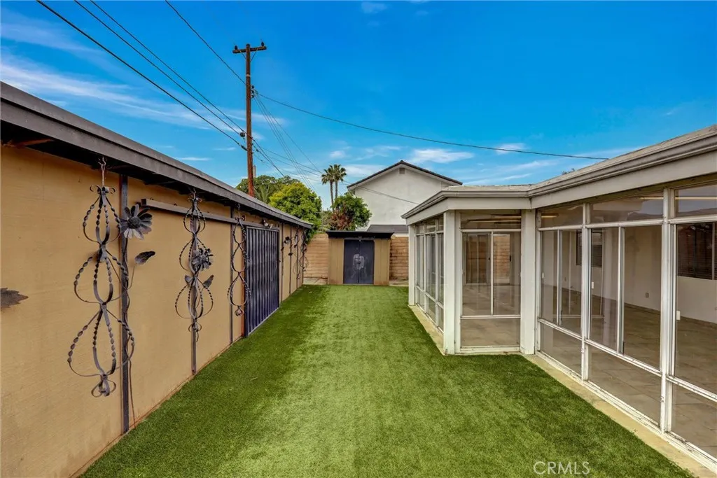 1652 Lance, Tustin, California 92780 home-pic-37