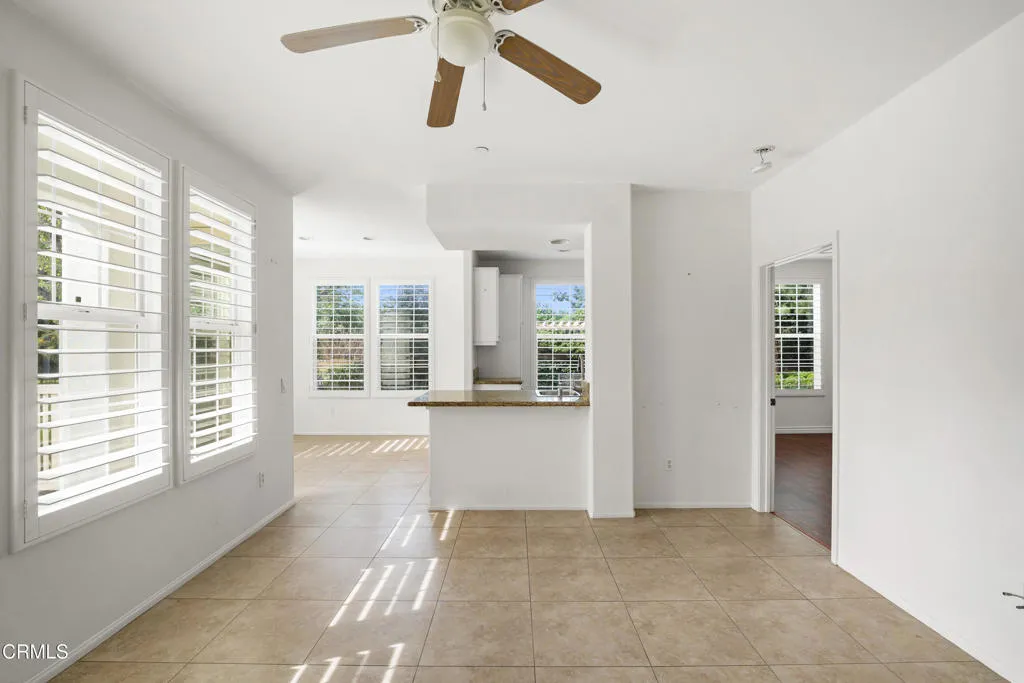 5326 Gillespie Street, Ventura, California 93003 home-pic-2