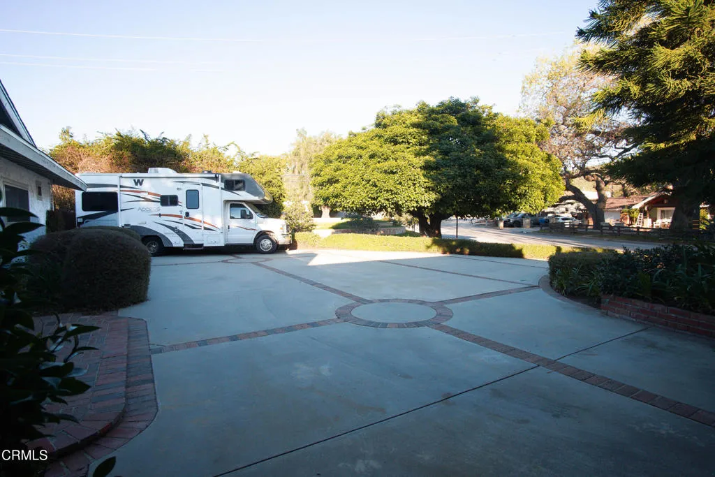 1781 El Monte Drive, Thousand Oaks, California 91362 home-pic-5