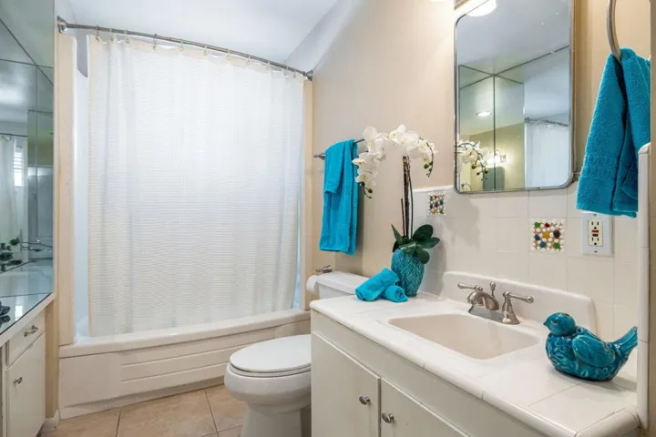 40-web-or-mls-2H8A4255