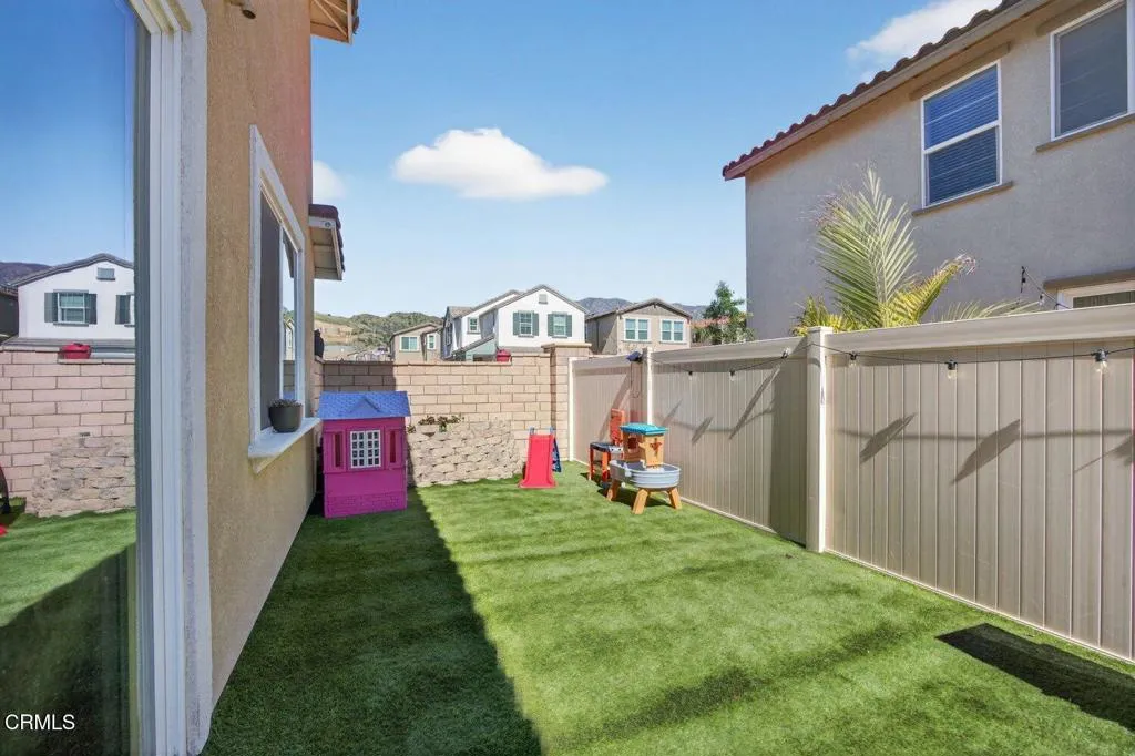 1936 Tangelo Way, Santa Paula, California 93060 home-pic-23