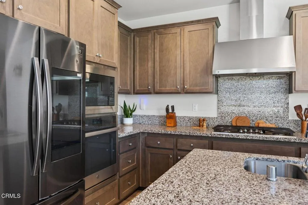 1936 Tangelo Way, Santa Paula, California 93060 home-pic-7