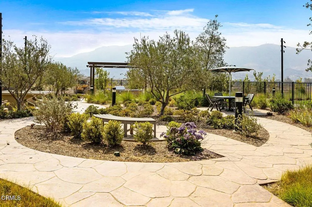 1936 Tangelo Way, Santa Paula, California 93060 home-pic-32
