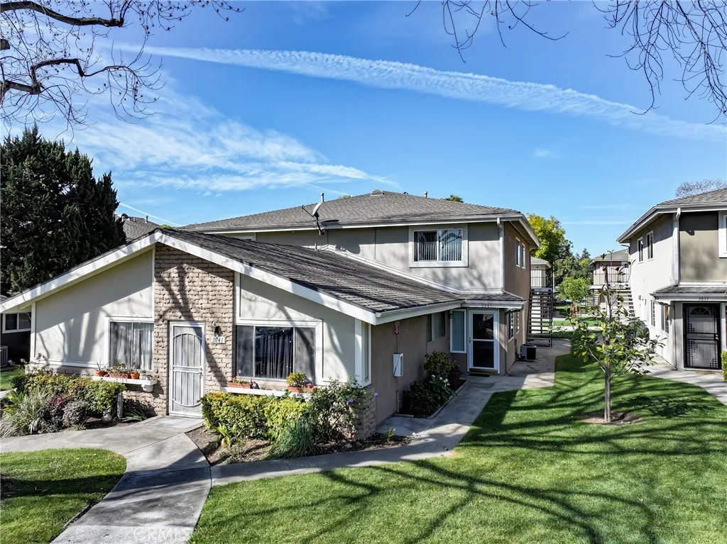 3045 Knollwood Avenue, La Verne, California 91750 home-pic-1