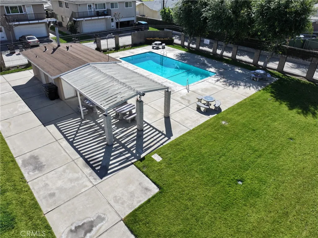 3045 Knollwood Avenue, La Verne, California 91750 home-pic-30