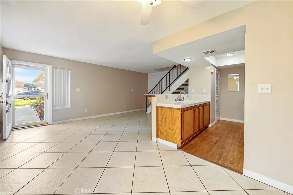 3045 Knollwood Avenue, La Verne, California 91750 home-pic-9