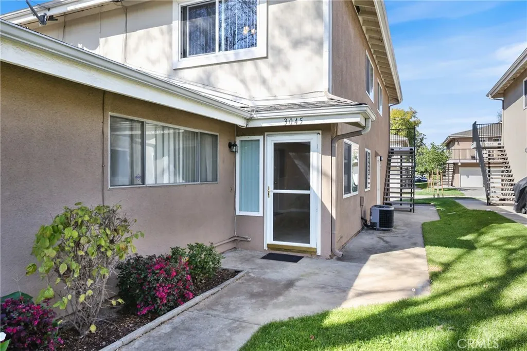 3045 Knollwood Avenue, La Verne, California 91750 home-pic-2