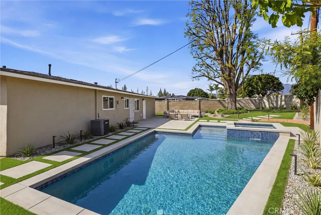 5394 Evart Street, Montclair, California 91763 home-pic-21