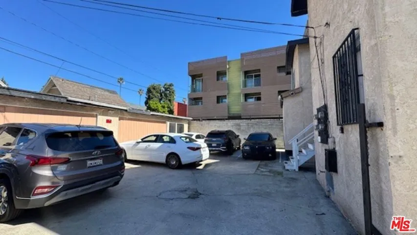 545 W 41st Street, Los Angeles, California 90037