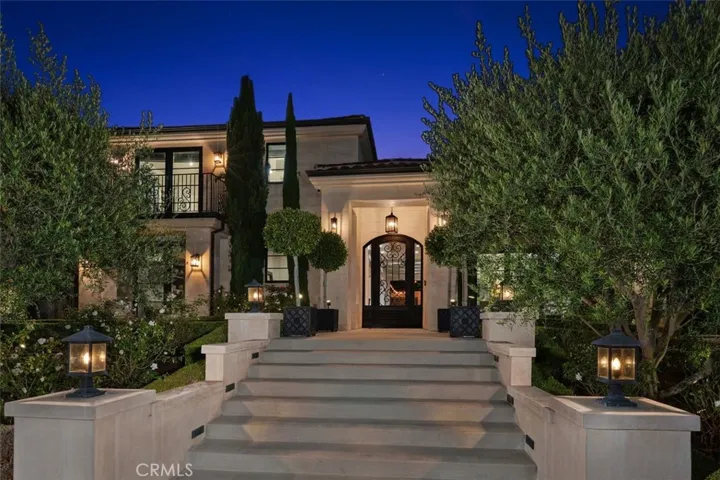 4 Inverness Lane, Newport Beach, California 92660