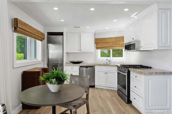 4 Inverness Lane, Newport Beach, California 92660