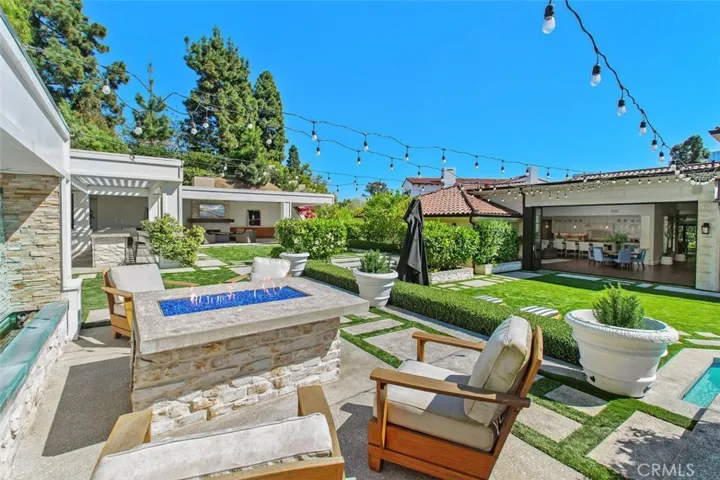 4 Inverness Lane, Newport Beach, California 92660