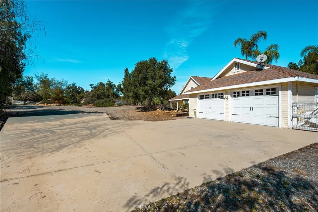 33486 Wild Lilac Rd, Menifee, California 92584 home-pic-46