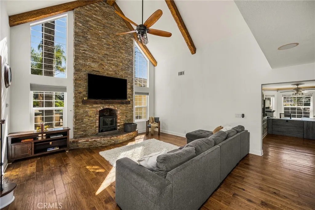 33486 Wild Lilac Rd, Menifee, California 92584 home-pic-7