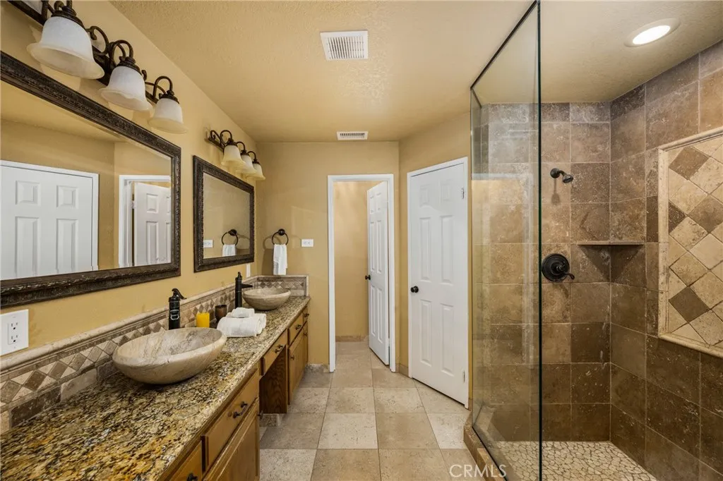 33486 Wild Lilac Rd, Menifee, California 92584 home-pic-34