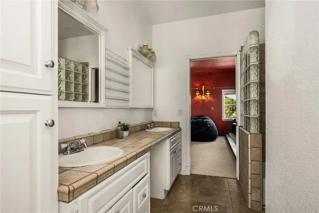 33486 Wild Lilac Rd, Menifee, California 92584 home-pic-38