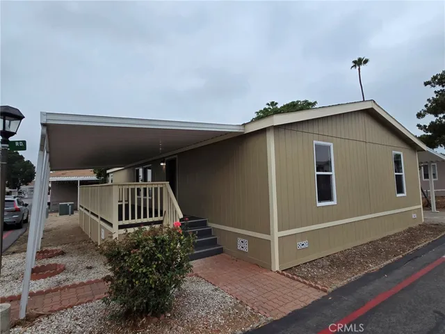 1512 E 5th St Spc 117, Ontario, California 91764