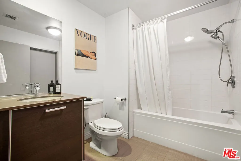 645 W 9th Street 529, Los Angeles, California 90015 home-pic-6