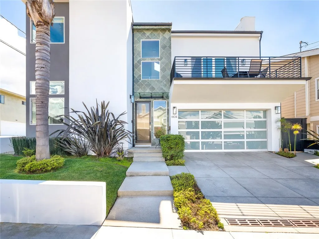 1836 Rockefeller Lane, Redondo Beach, California 90278 home-pic-1