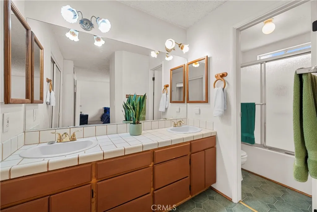 30602 San Martinez, Castaic, California 91384 home-pic-22