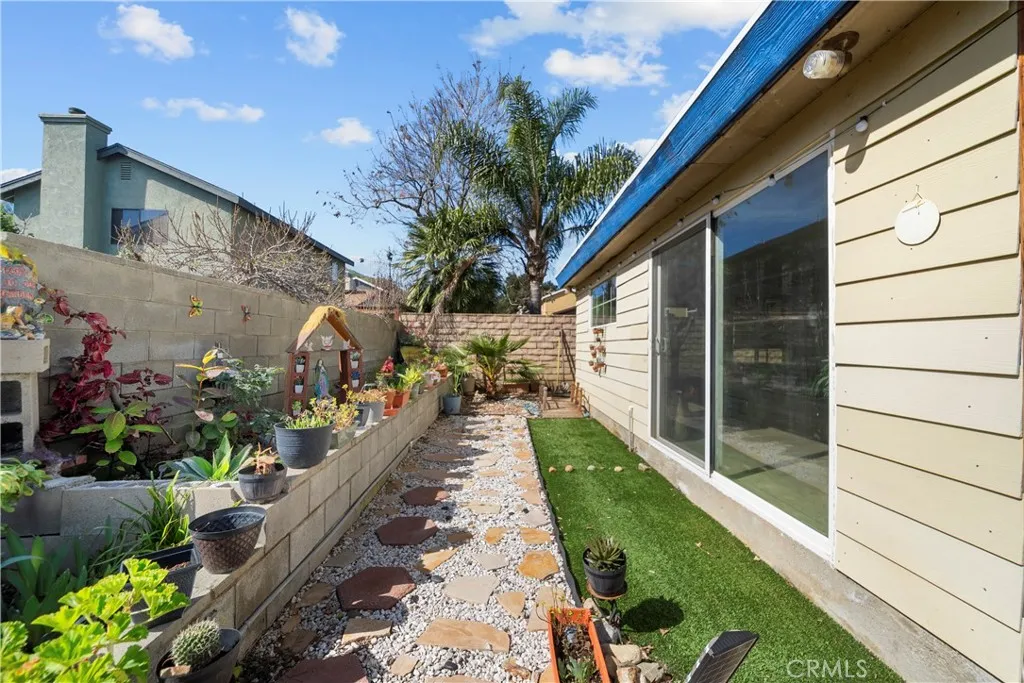 30602 San Martinez, Castaic, California 91384 home-pic-32