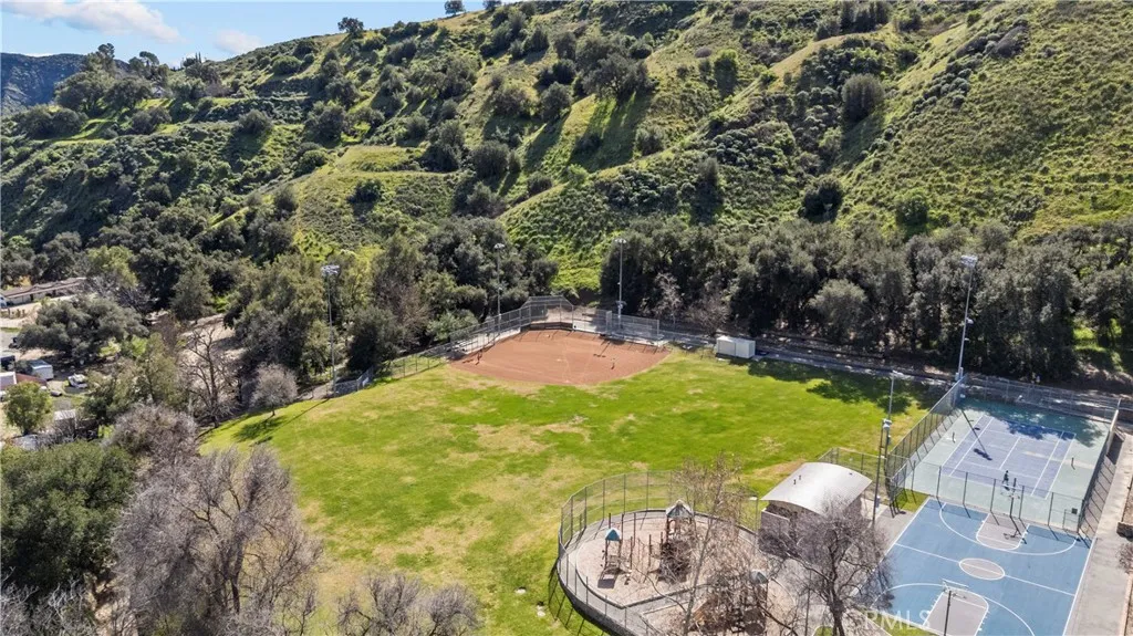 30602 San Martinez, Castaic, California 91384 home-pic-39