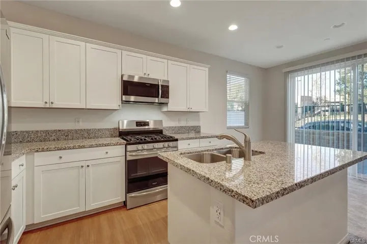 22824 W Olive, West Hills, California 91304