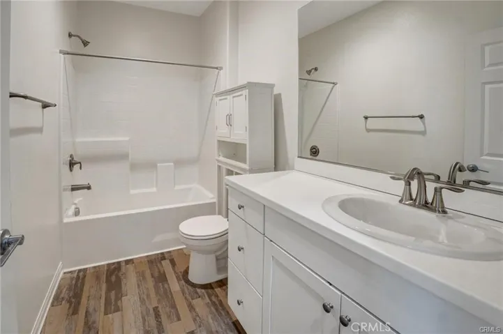 22824 W Olive, West Hills, California 91304