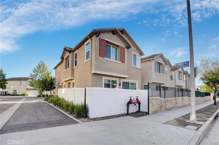 22824 W Olive, West Hills, California 91304