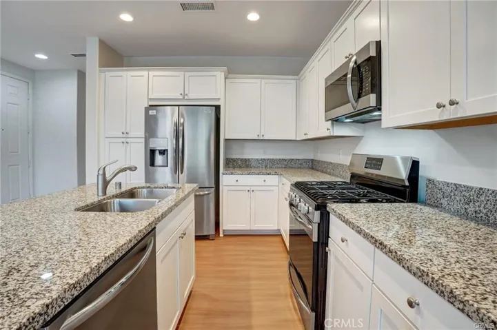22824 W Olive, West Hills, California 91304