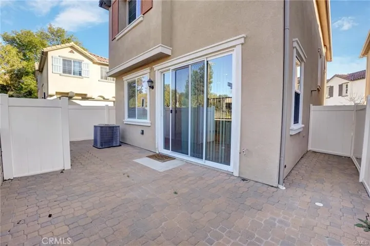 22824 W Olive, West Hills, California 91304