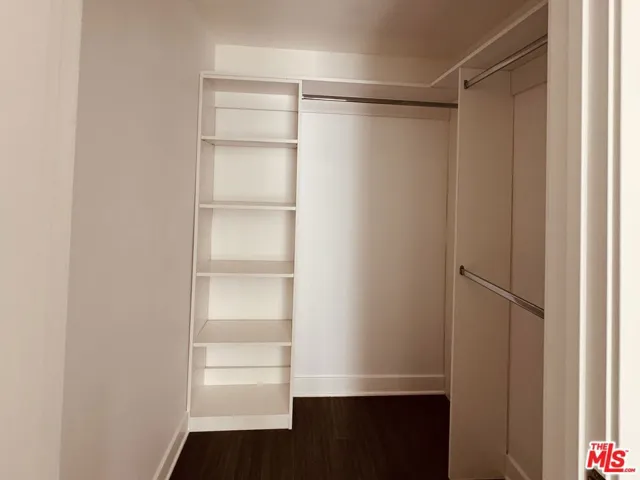 Walk in Closet