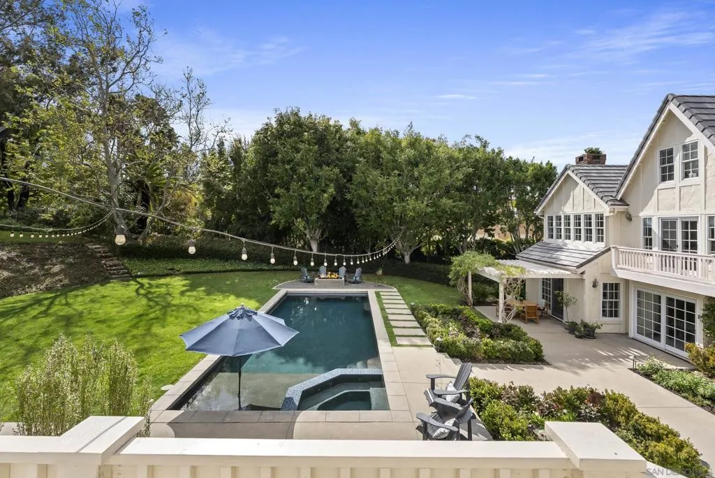 17307 Calle Mayor, Rancho Santa Fe, California 92067 home-pic-37