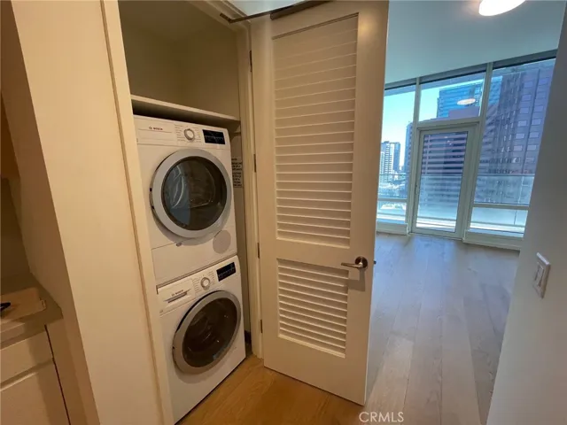 Stackable Laundry