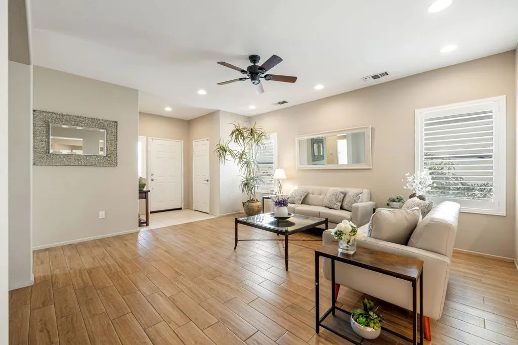 78638 Hampshire Avenue, Palm Desert, California 92211 home-pic-11